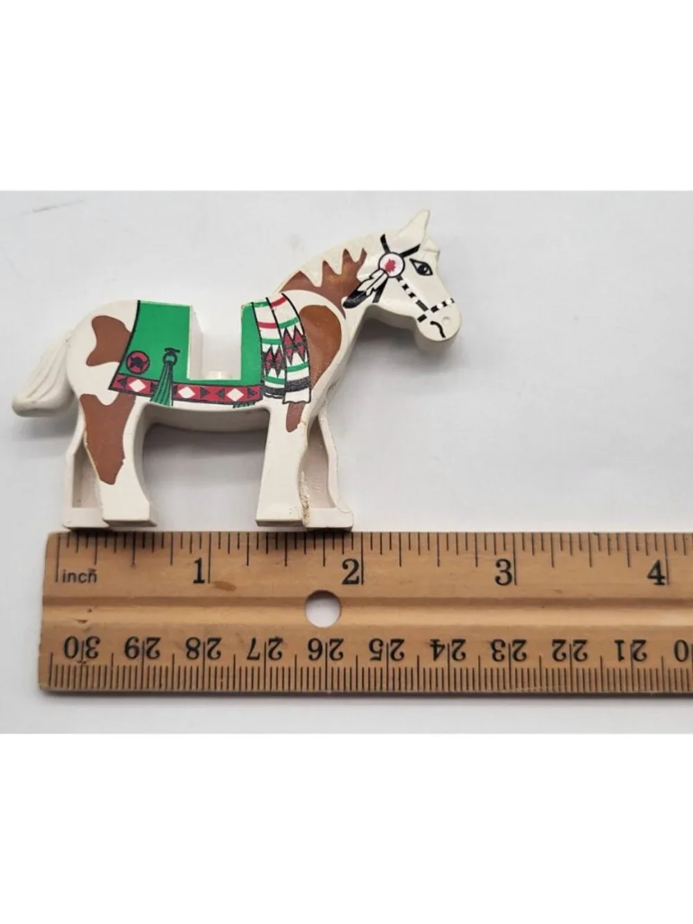 Lego Horse with Green Blanket, Red Hand Pattern Vintage 90s Western Indians